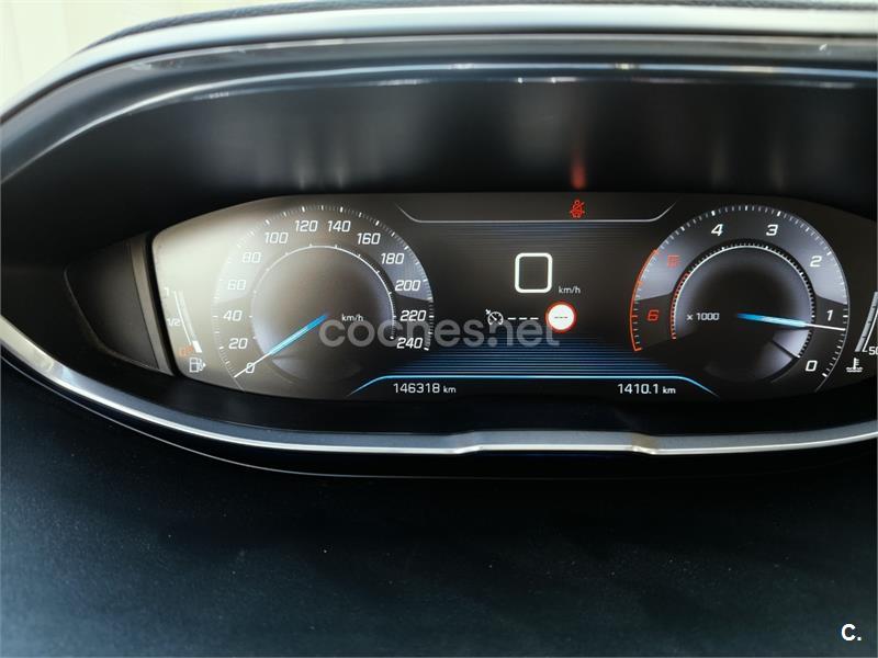 PEUGEOT 3008 1.5L BlueHDi SS Allure