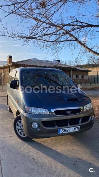 HYUNDAI H1