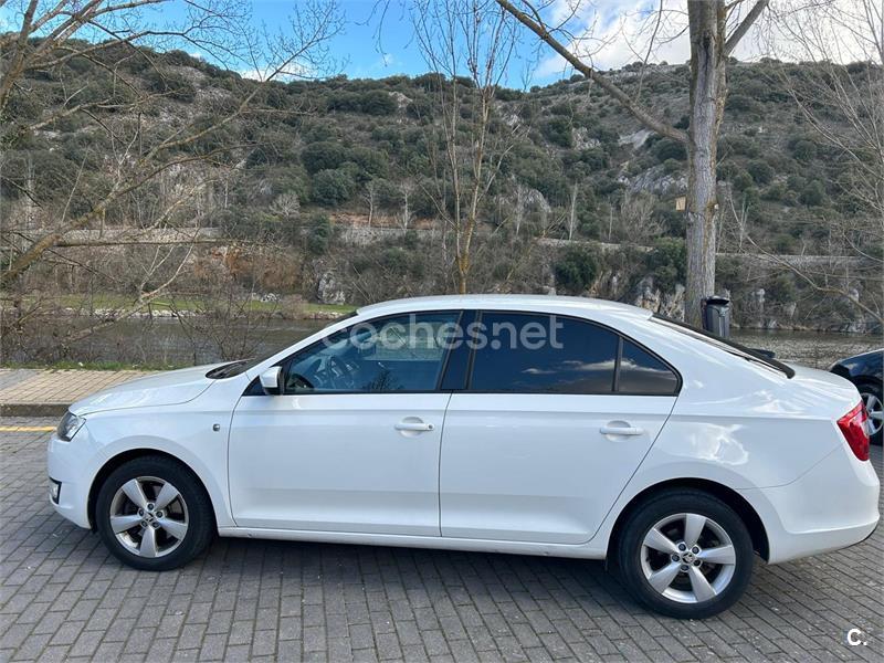 SKODA Rapid 1.6 TDI CR Ambition