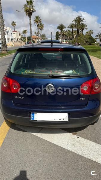 VOLKSWAGEN Golf 1.9 TDI Highline