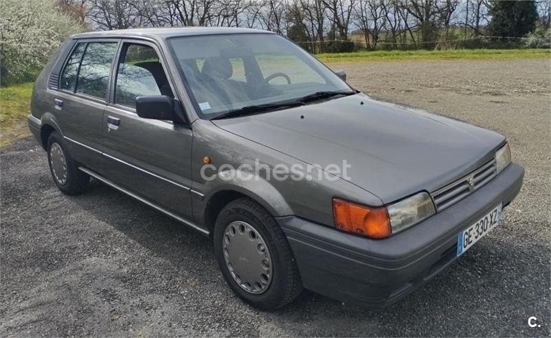NISSAN Sunny