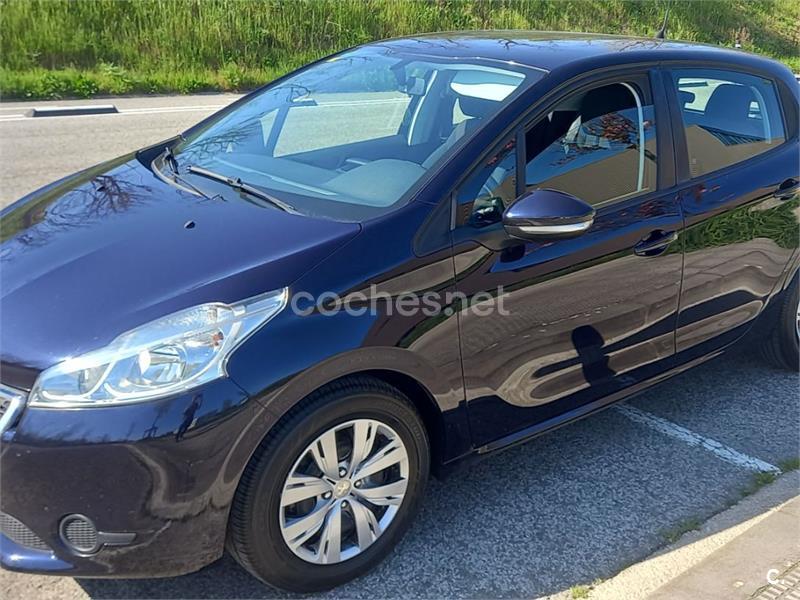 PEUGEOT 208 ACTIVE 1.2 VTi 82