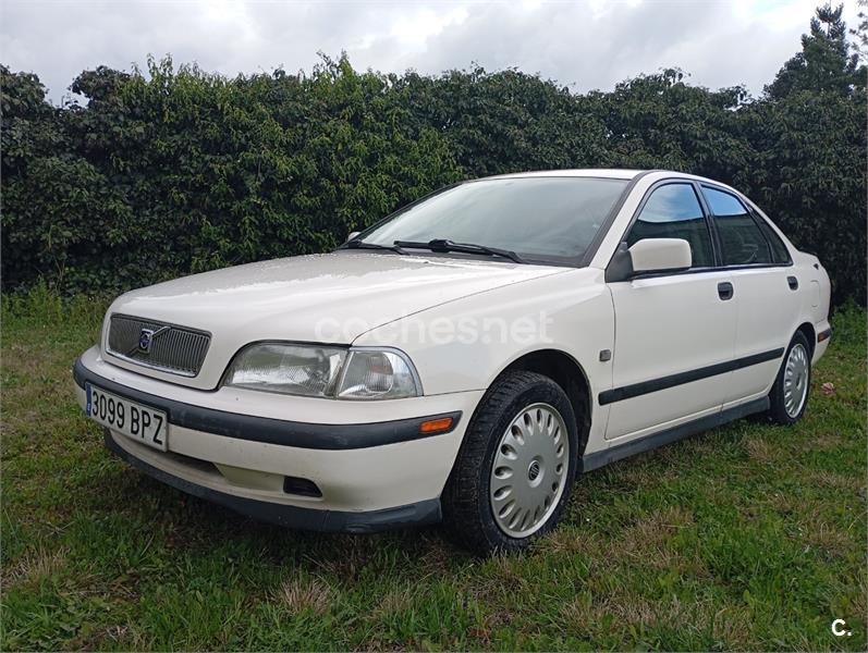 VOLVO S40 1.8