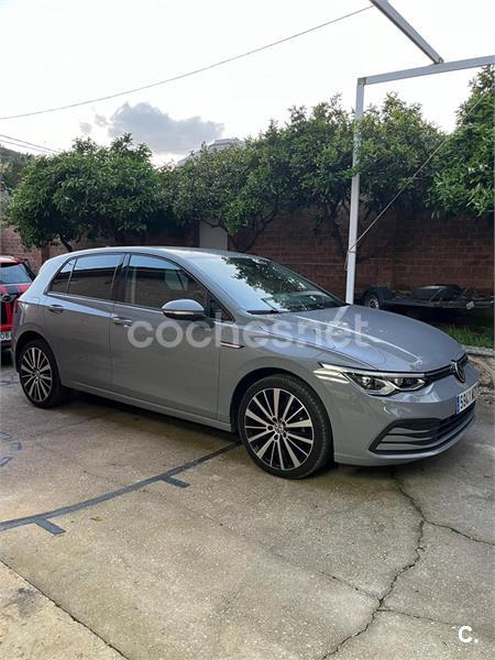 VOLKSWAGEN Golf Life 2.0 TDI