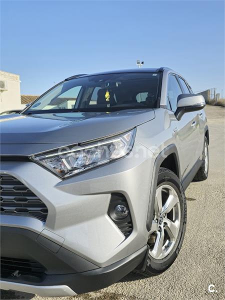 TOYOTA Rav4 2.5l hybrid 4WD Advance
