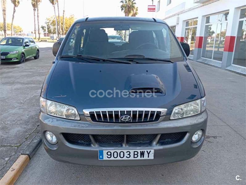 HYUNDAI H1