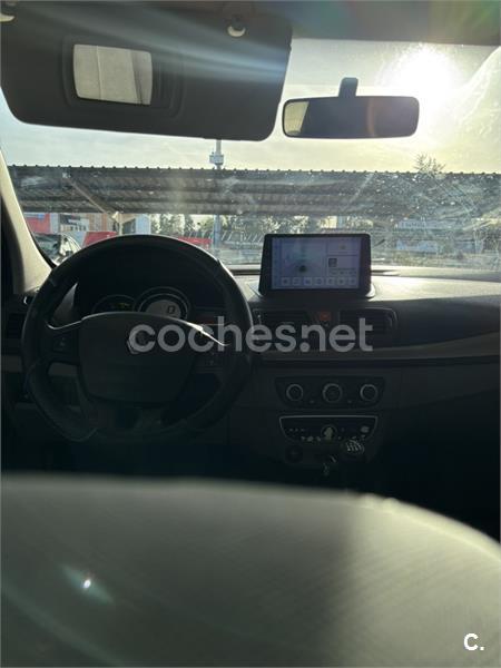 RENAULT Megane Emotion 2011 dCi 90 eco2 E5