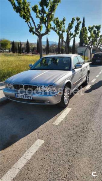 JAGUAR Serie XJ