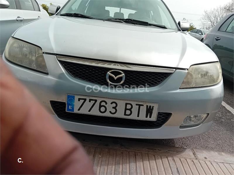 MAZDA 323