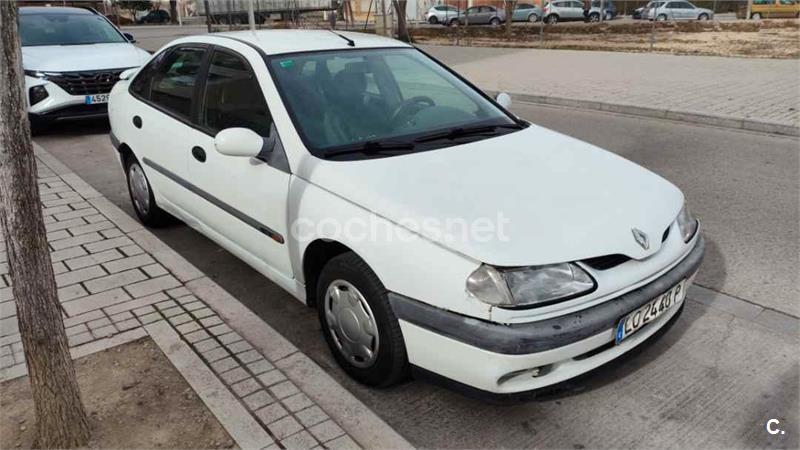 RENAULT Laguna