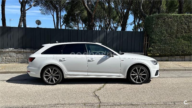 AUDI A4 Avant Black line 40 TDI S tronic