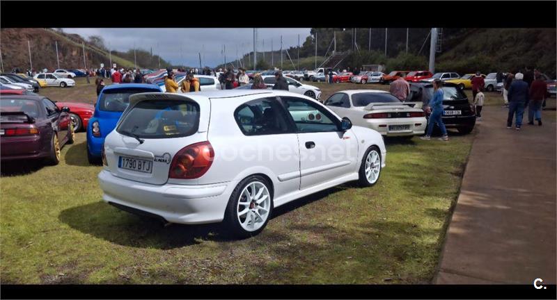 NISSAN Almera