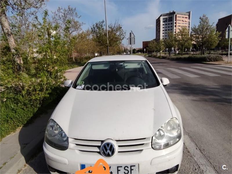 VOLKSWAGEN Golf 2.0.TDI DSG Highline