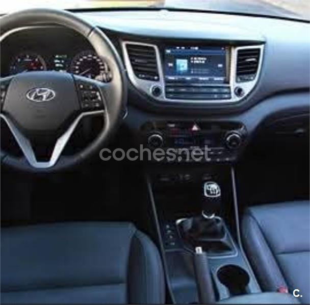 HYUNDAI TUCSON 1.7 CRDi BlueDrive Link 4x2