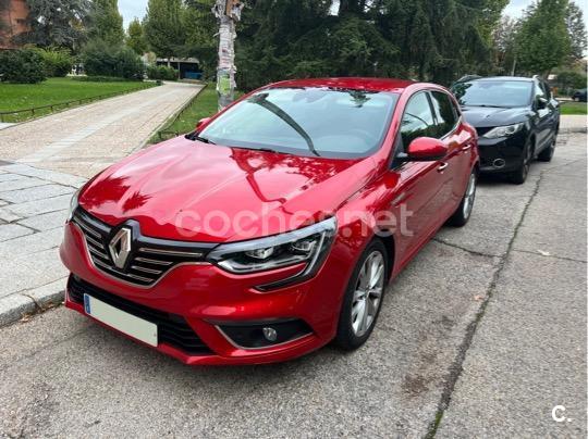 RENAULT Megane