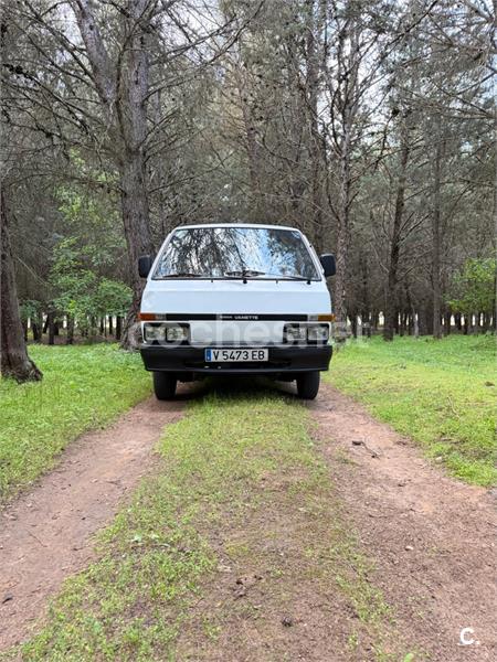NISSAN Vanette VANETTE E 2.3 D COMBI 5