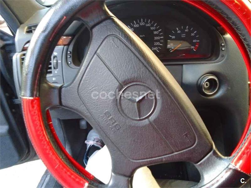 MERCEDES-BENZ Clase E