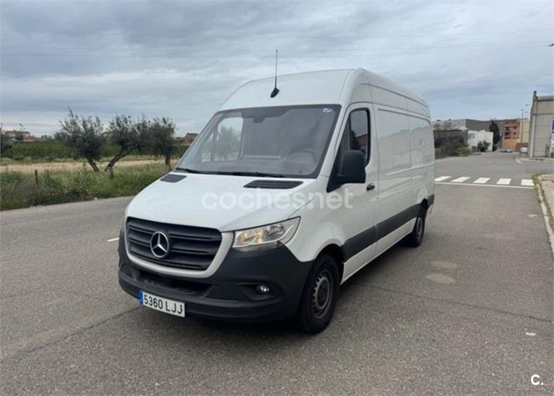 MERCEDES-BENZ Sprinter 319 CDI MEDIO 3.5T