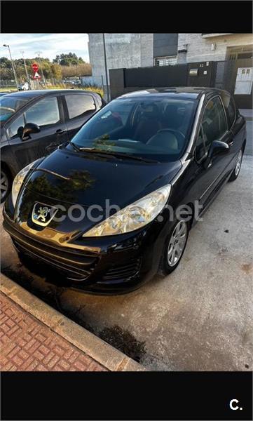 PEUGEOT 207