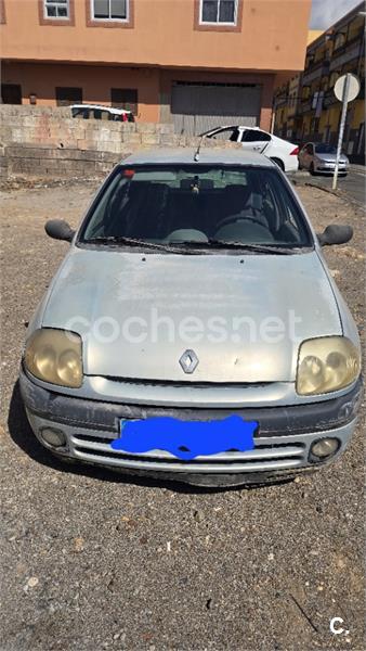 RENAULT Clio 1.9D