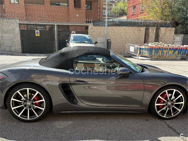 PORSCHE 718 Boxster S