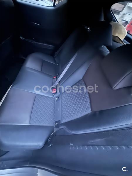 TOYOTA CHR 1.8 125H Advance