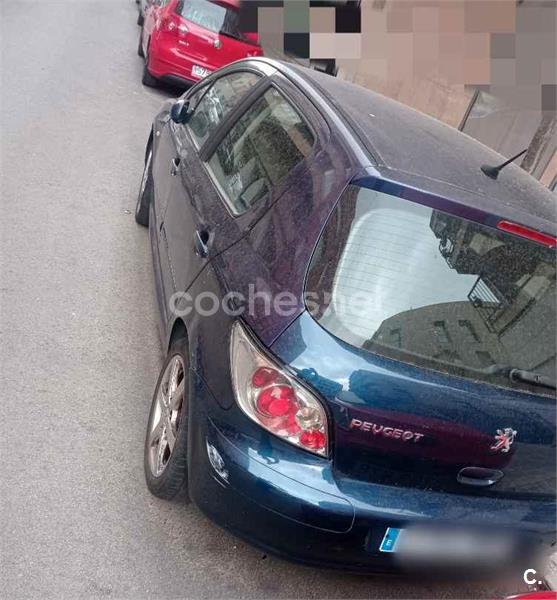PEUGEOT 307