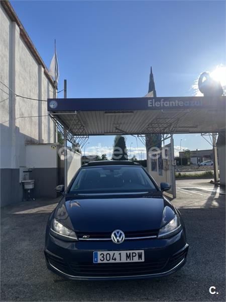 VOLKSWAGEN Golf Sportsvan Special Edition 1.6 TDI BMT