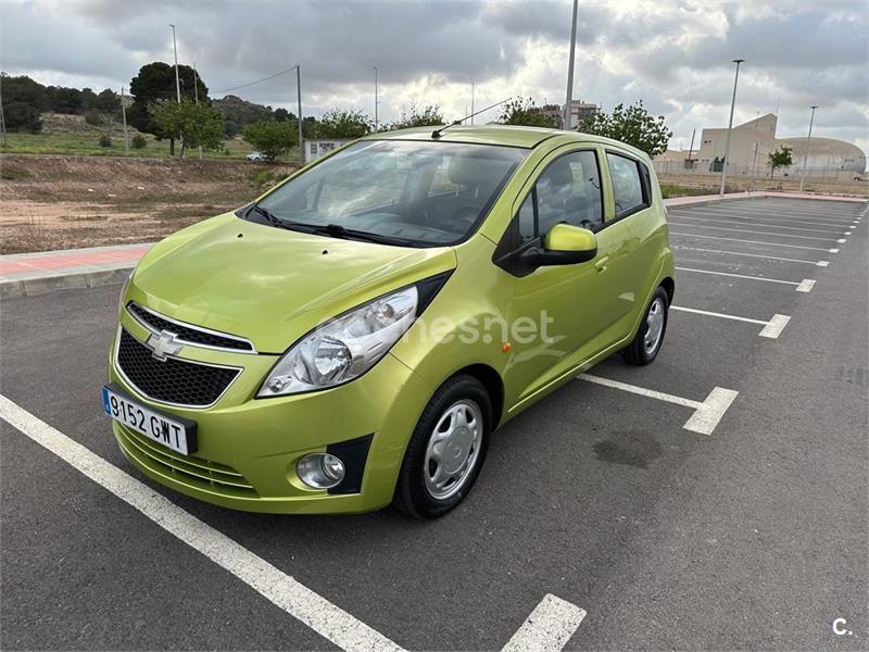 CHEVROLET Spark