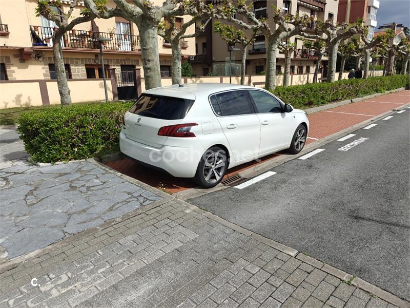 PEUGEOT 308 Tech Edition1.2 PureTech