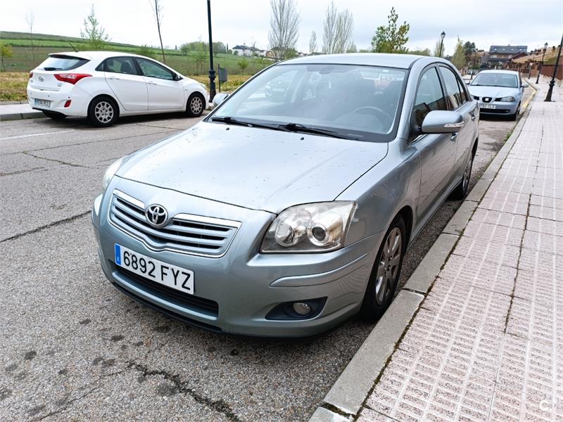 TOYOTA Avensis 1.8 VVTI SOL