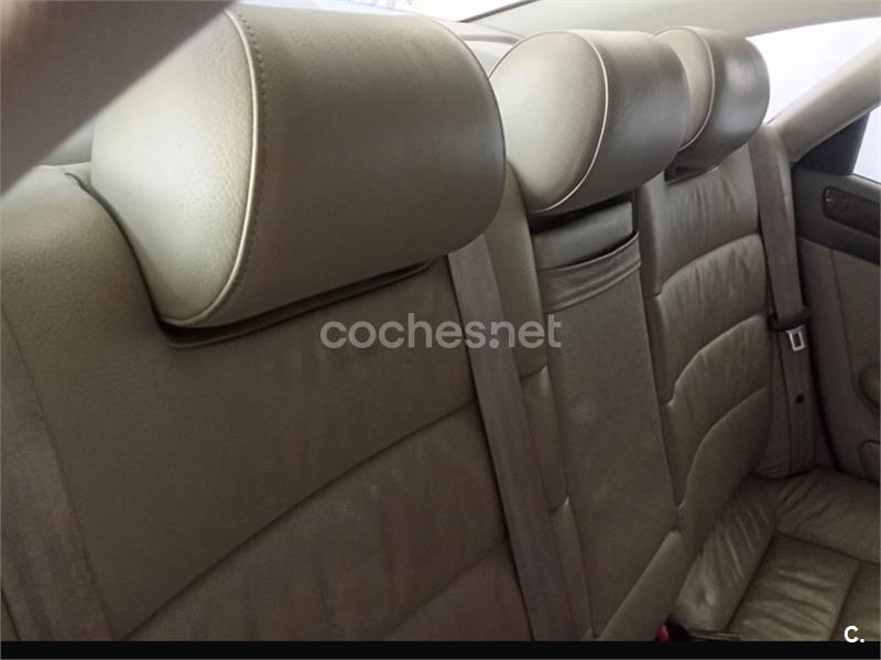 AUDI A6 O2.5 TDI AVANT TIPTRONIC