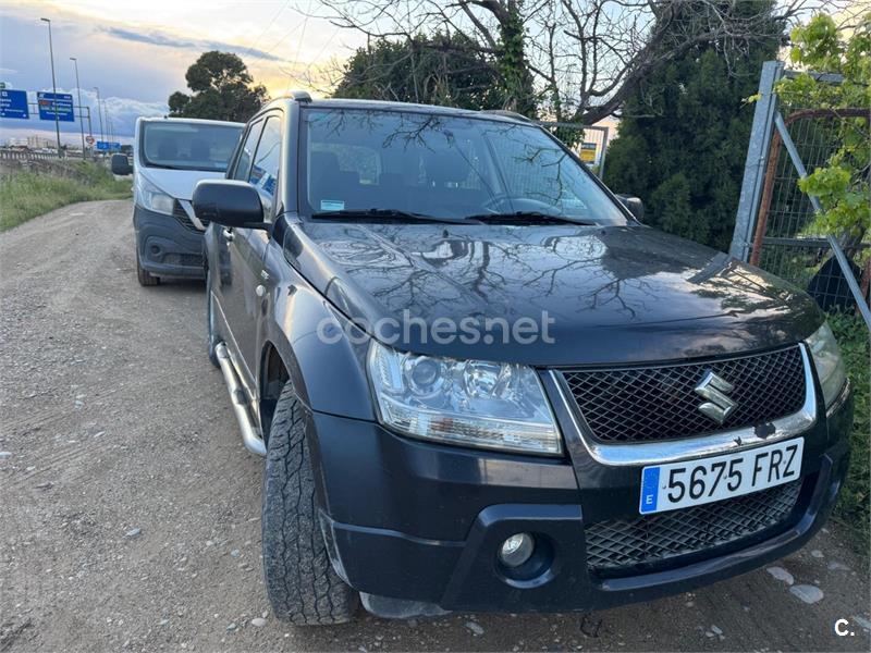 SUZUKI Grand Vitara 1.9 DDiS JLXE