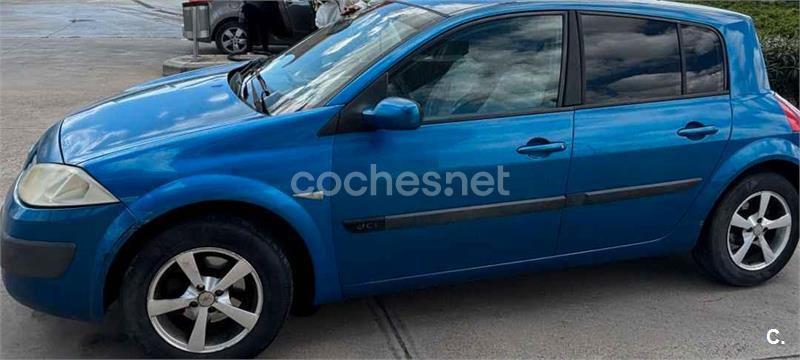 RENAULT Megane