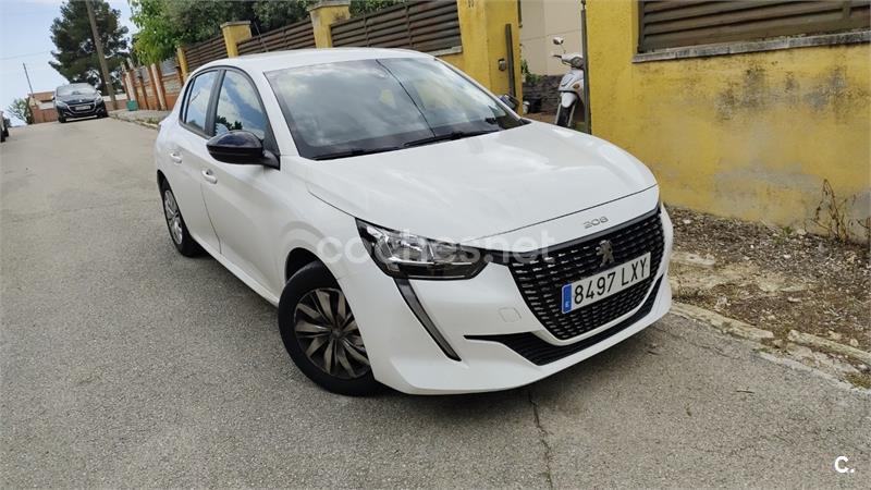 PEUGEOT 208 PureTech Style