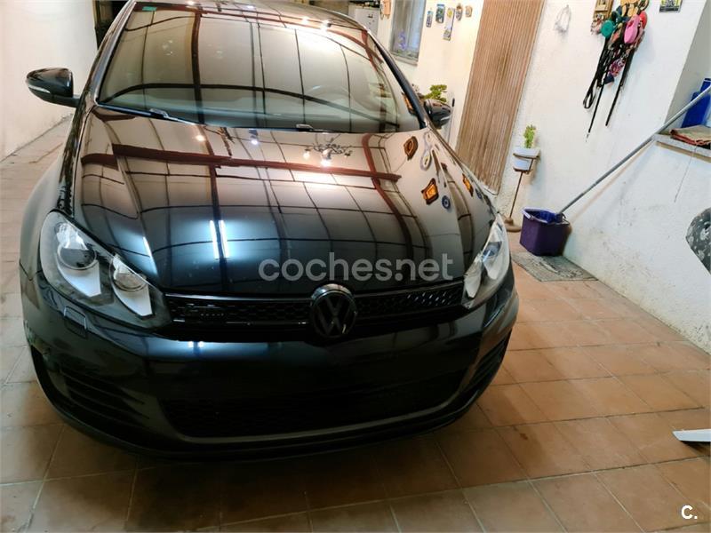 VOLKSWAGEN Golf 2.0 TDI DSG 6 vel GTD