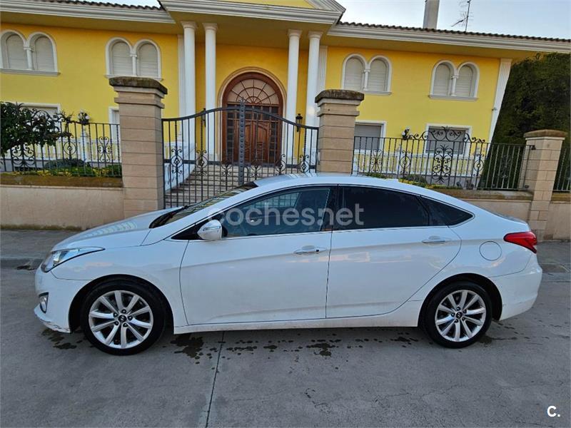 HYUNDAI i40 1.7 CRDi Style Nav
