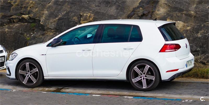 VOLKSWAGEN Golf Sport RLine 1.6 TDI