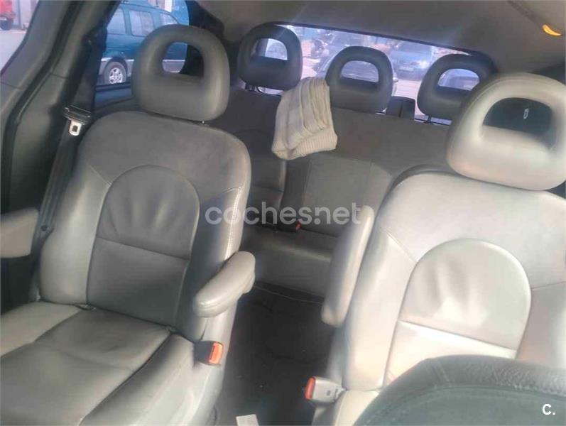 CHRYSLER Grand Voyager