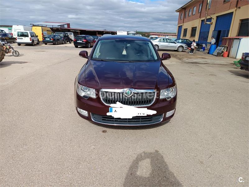 SKODA Superb 2.0 TDI PD DPF Ambition