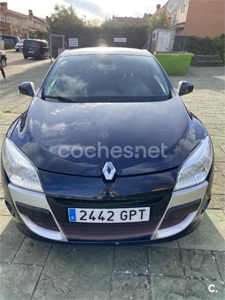 RENAULT Megane COUPE DYNAMIQUE 1.6 16V