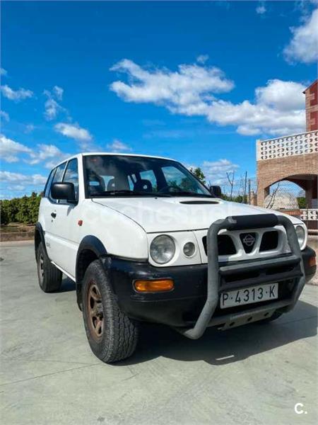 NISSAN Terrano II