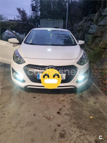 HYUNDAI i30 1.6 CRDi Sport