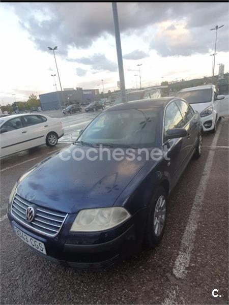 VOLKSWAGEN Passat 1.9 TDi Comfortline