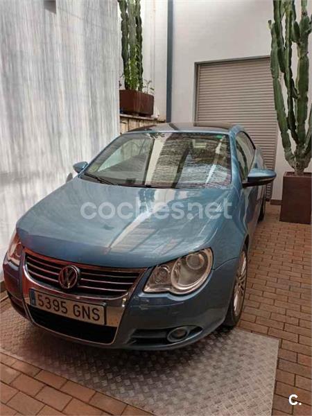 VOLKSWAGEN Eos