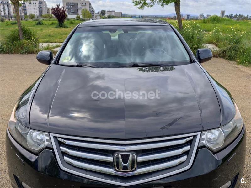 HONDA Accord 2.2 iDTEC Elegance