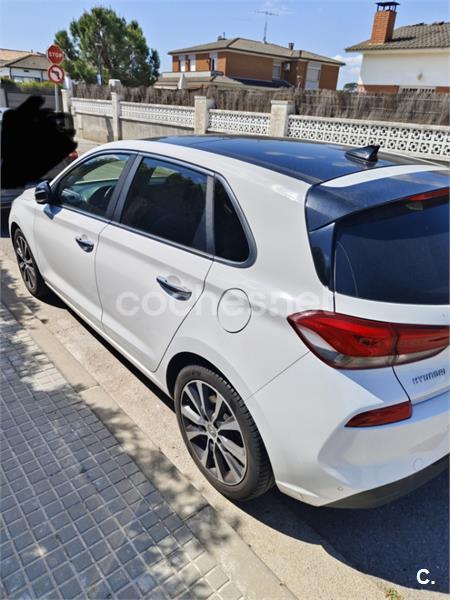 HYUNDAI i30 1.6 CRDi Style Lux DCT