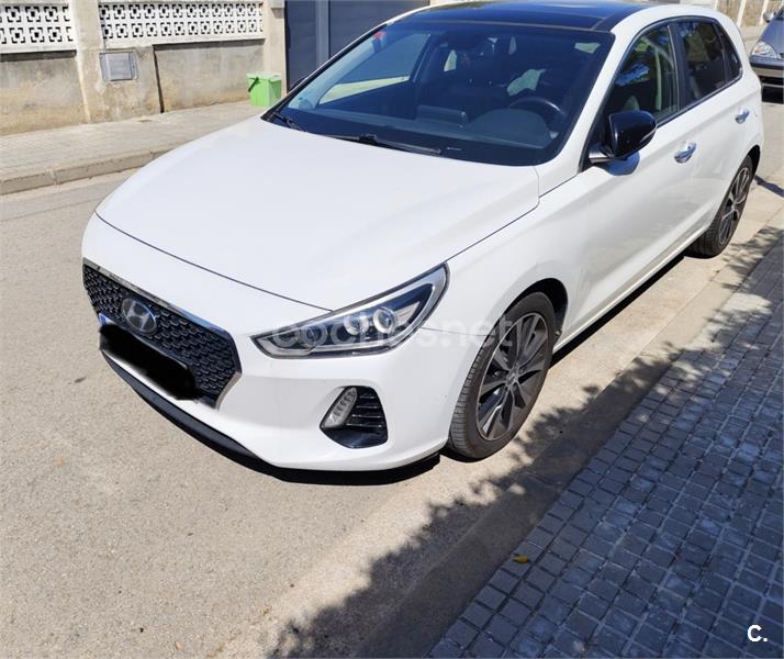HYUNDAI i30 1.6 CRDi Style Lux DCT