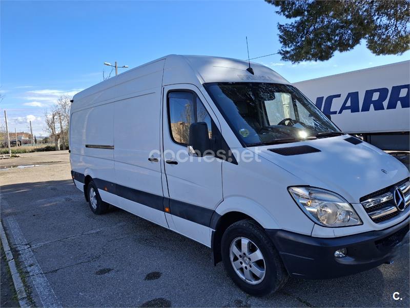 MERCEDES-BENZ Sprinter 313 CDI MEDIO 3.5T