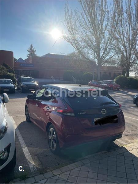 NISSAN LEAF